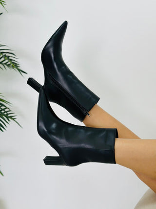 Botin Saul_67697.jpg